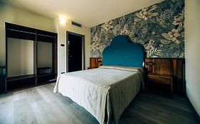 Continental Hotel